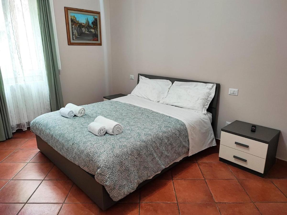 Romana Apartment For 4 Florence Buitenkant foto