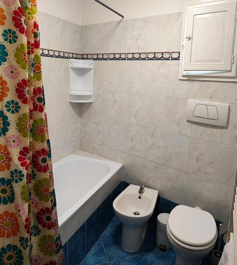 Romana Apartment For 4 Florence Buitenkant foto
